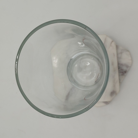 Friends TV show Christmas Holiday 16oz Drinking Glass - Picture 3 of 9